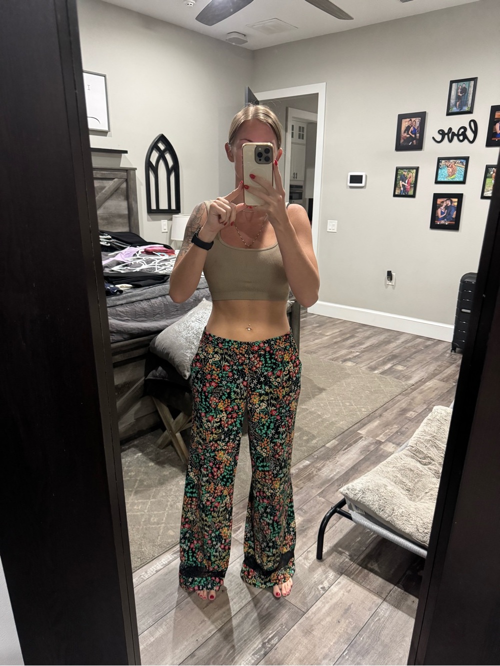 New York & Company Black Multi Floral Wide-Leg Pants
